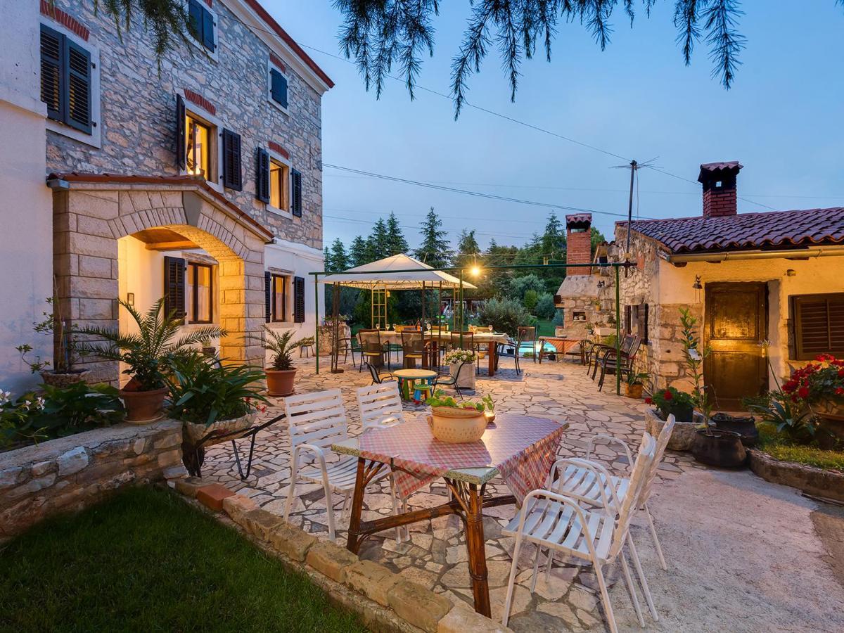 Apartman Susnjic Πόρετς Εξωτερικό φωτογραφία