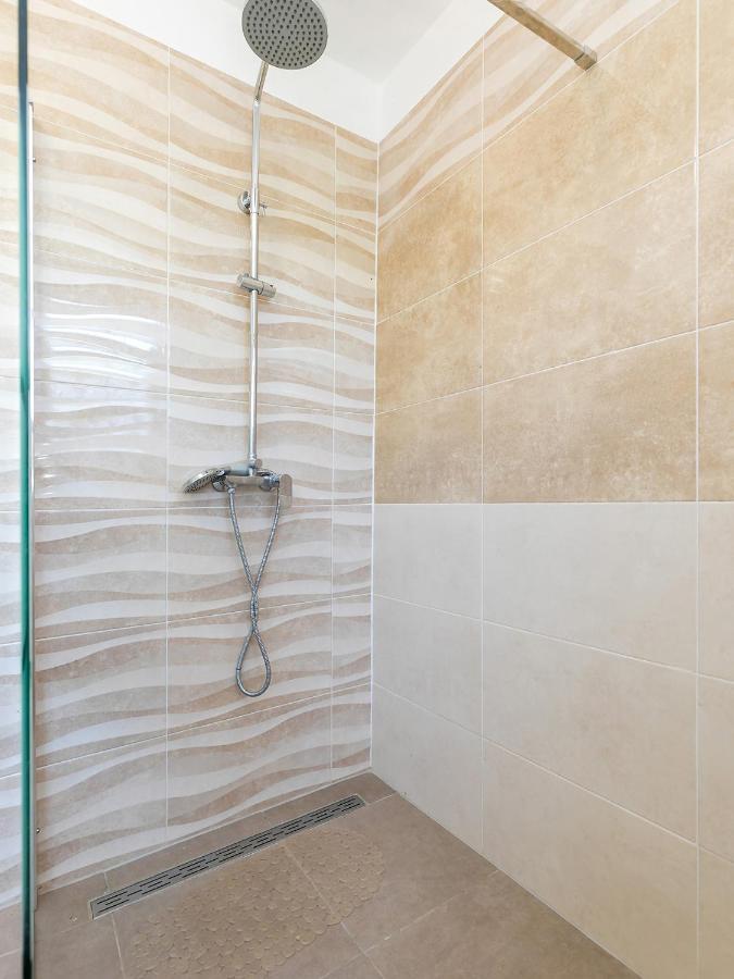 Apartman Susnjic Πόρετς Εξωτερικό φωτογραφία