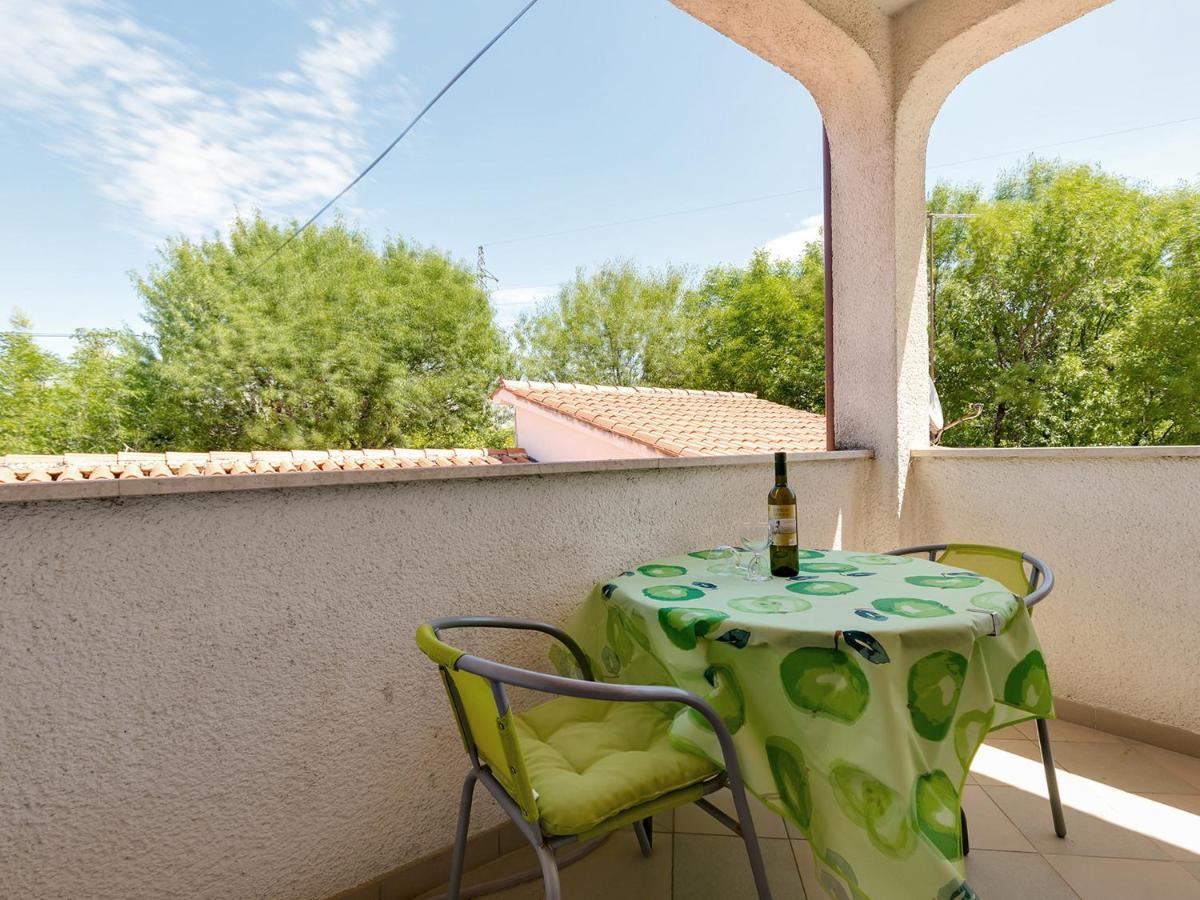 Apartman Susnjic Πόρετς Εξωτερικό φωτογραφία