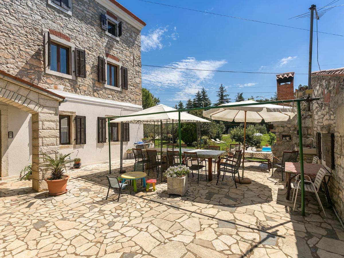 Apartman Susnjic Πόρετς Εξωτερικό φωτογραφία