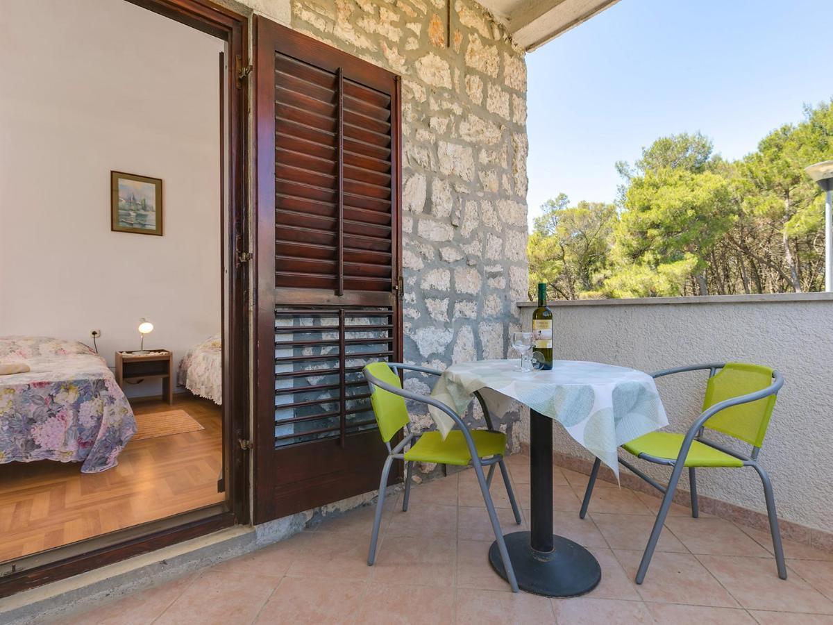 Apartman Susnjic Πόρετς Εξωτερικό φωτογραφία
